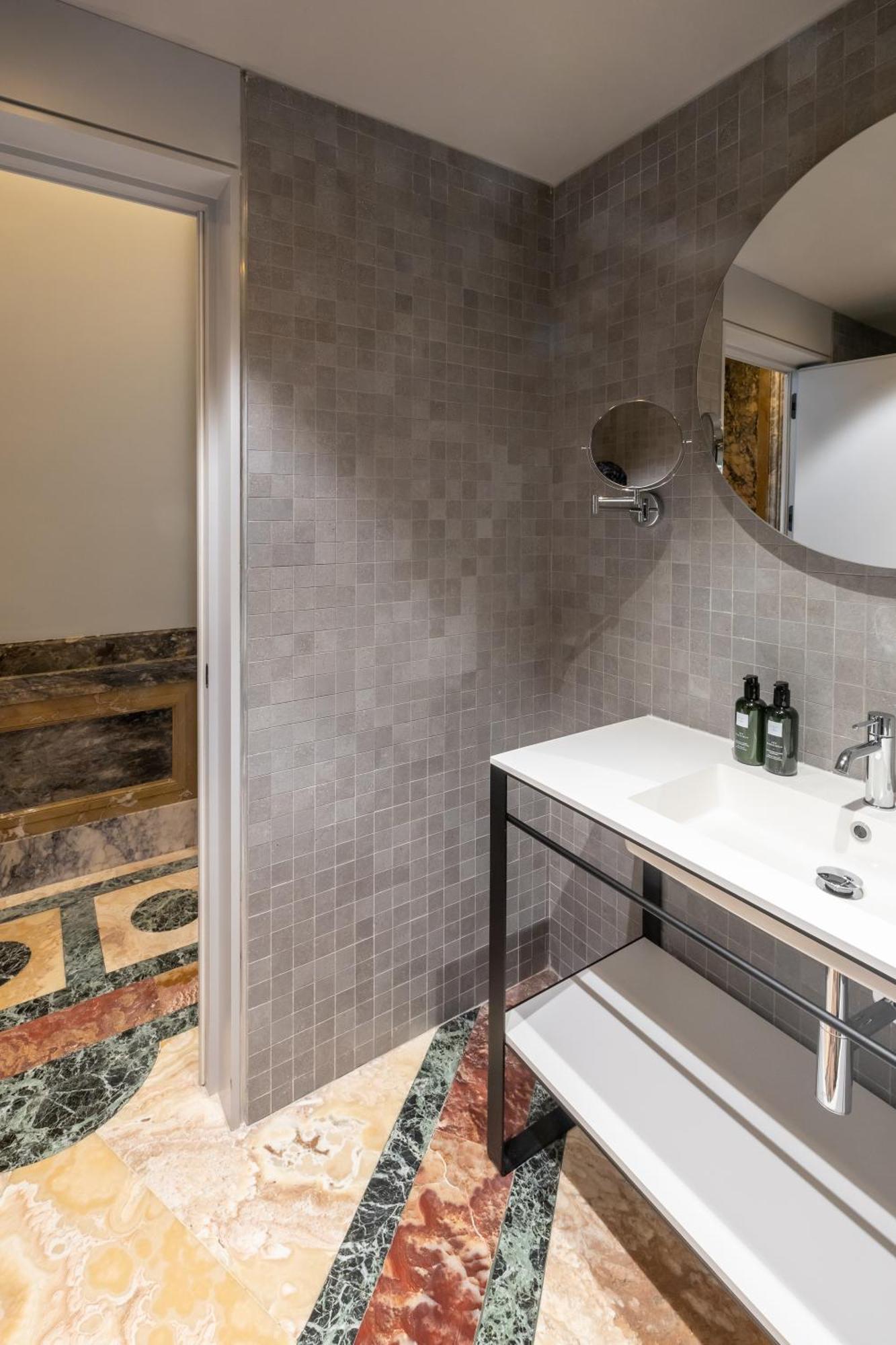 Mercer Residences Sevilla المظهر الخارجي الصورة