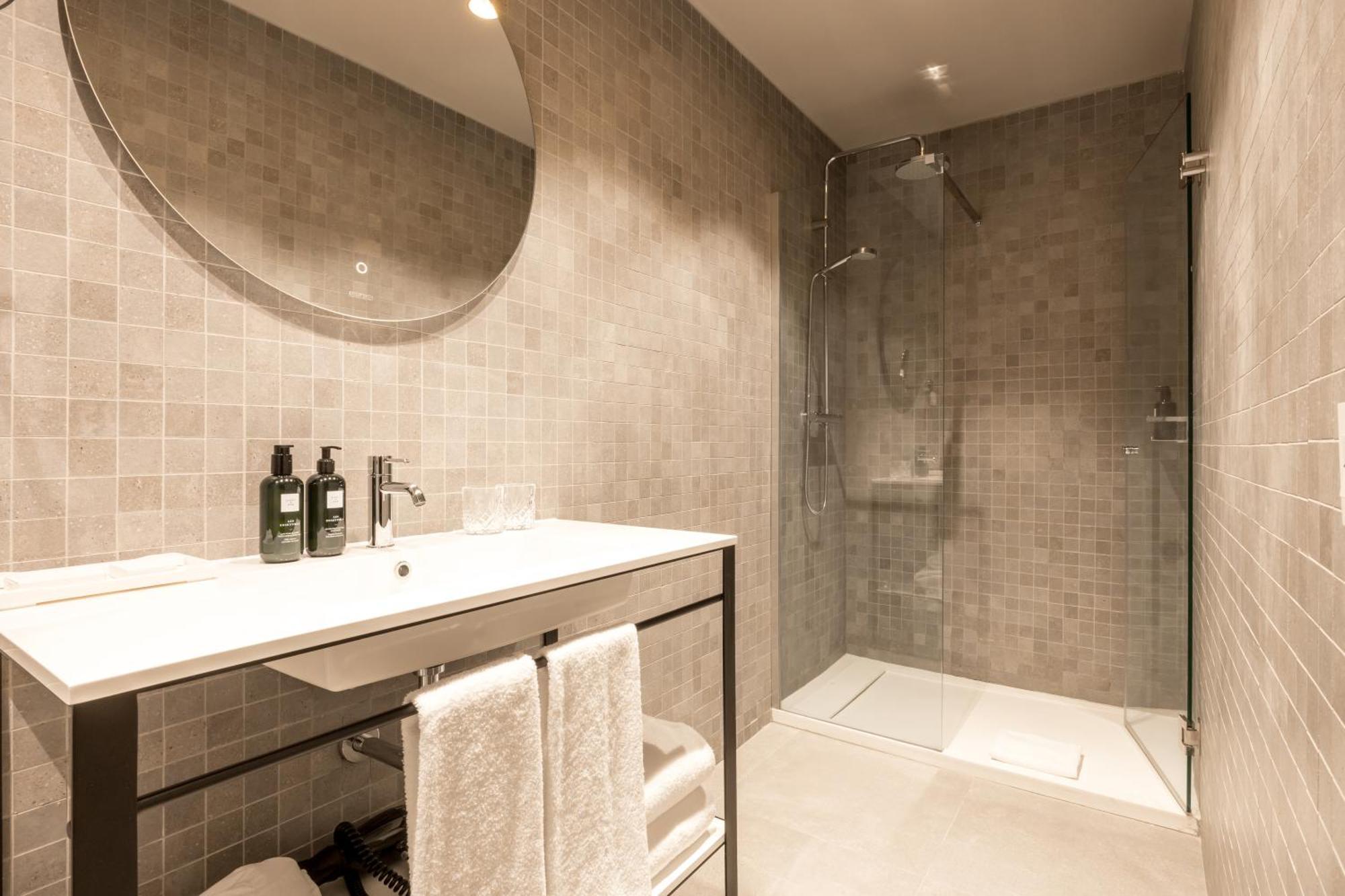 Mercer Residences Sevilla المظهر الخارجي الصورة